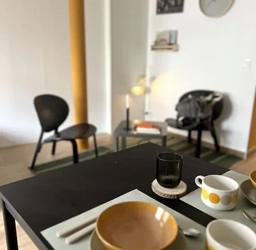 Ferrel Beach Apartment *